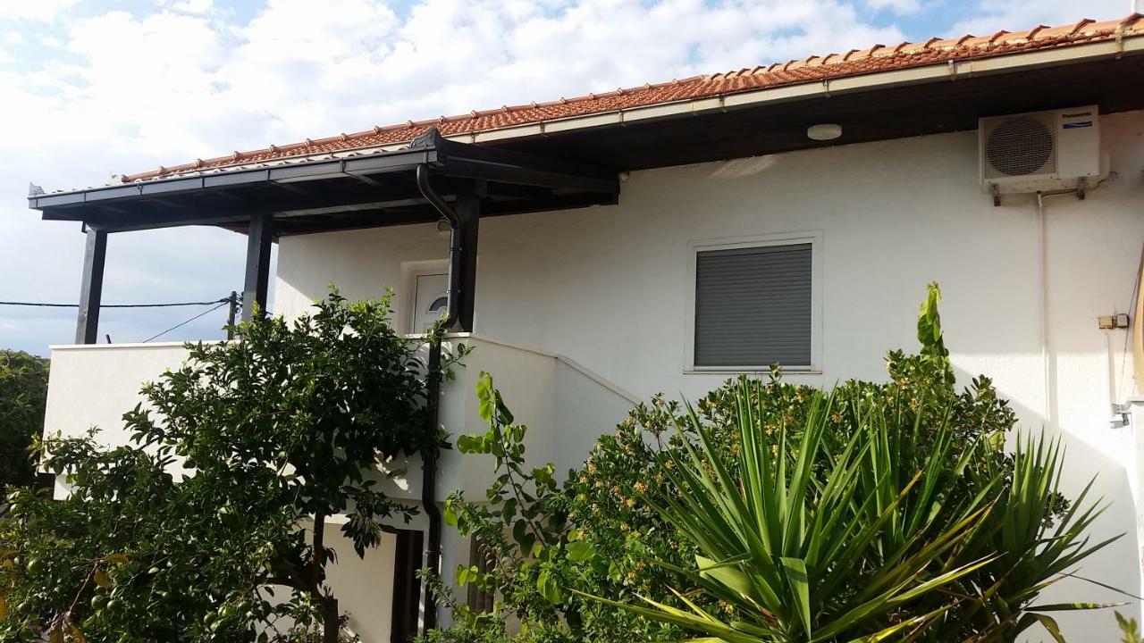Apartments Plejic Seget Vranjica Exterior photo
